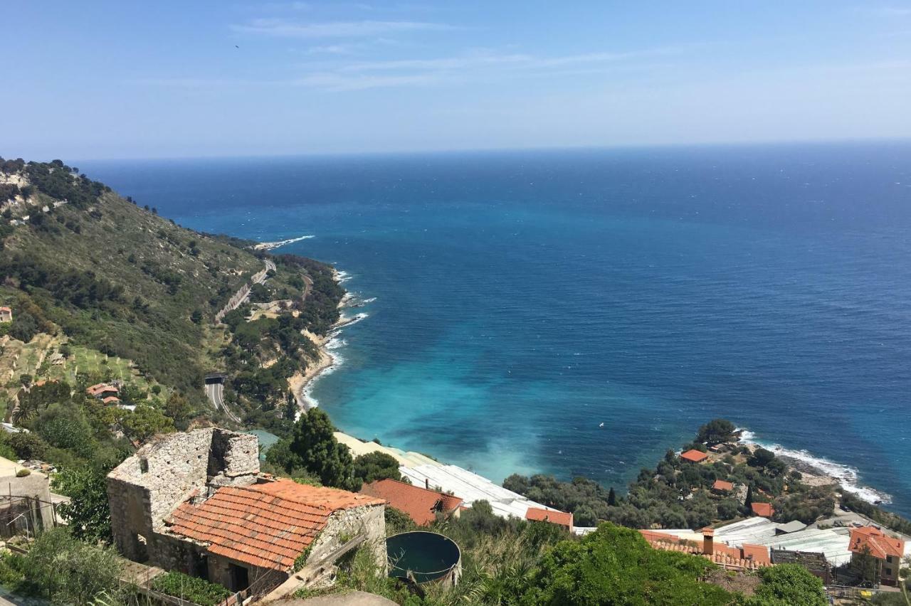 House In Grimaldi. Spectacular View Over The French Riviera! กริมัลดี ภายนอก รูปภาพ